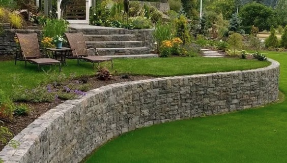 Concrete retaining wall construction Suffolk VA